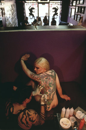 (c) Steve McCurry / Magnum Photos
