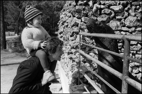(c) Jean Gaumy / Magnum Photos