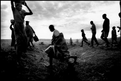 (c) Gilles Peress / Magnum Photos