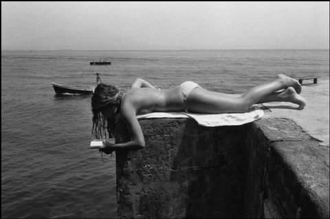 (c) JK / Magnum Photos