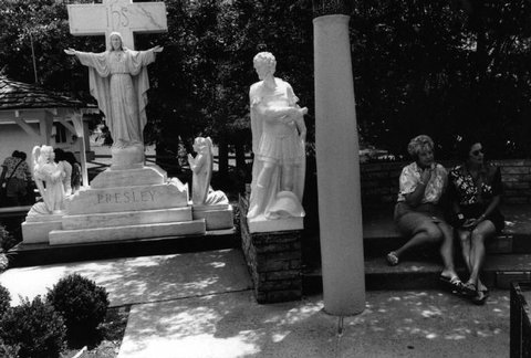 (c)  Abbas        / Magnum Photos