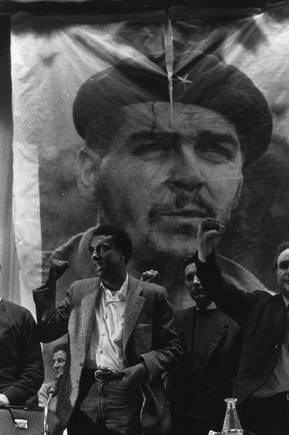 (c) Raymond Depardon / Magnum Photos