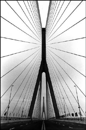(c) Marc Riboud / Magnum Photos