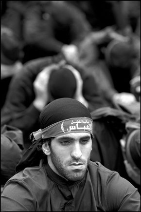 (c)  Abbas        / Magnum Photos