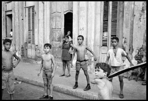 (c) Susan Meiselas / Magnum Photos
