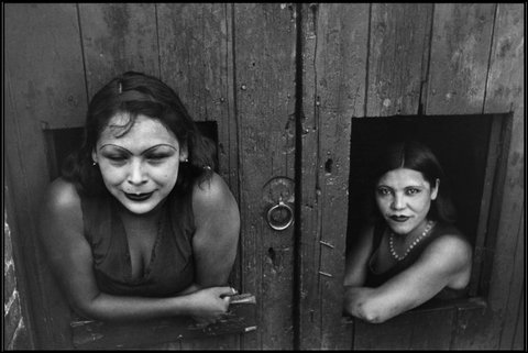 (c) Henri Cartier-Bresson / Magnum Photos