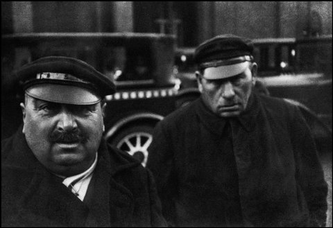 (c) Henri Cartier-Bresson / Magnum Photos