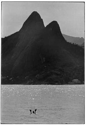 (c) Elliott Erwitt  / Magnum Photos