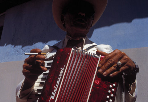 (c) Miguel Rio Branco / Magnum Photos