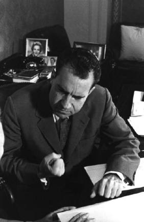 (c) Henri Cartier-Bresson / Magnum Photos