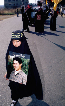 (c) Geert Van Kesteren / Magnum Photos