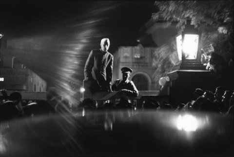 (c) Henri Cartier-Bresson / Magnum Photos