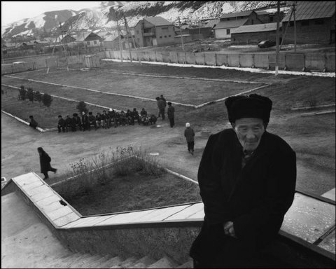 (c) Jean Gaumy / Magnum Photos