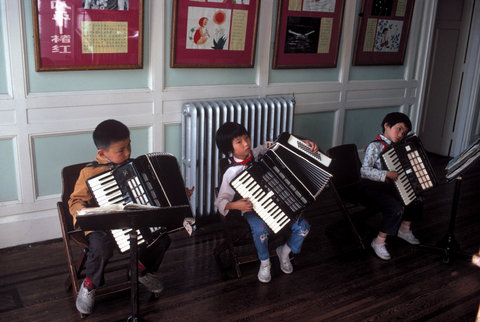 (c) Bruno Barbey / Magnum Photos