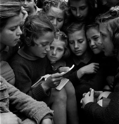 (c) David Seymour / Magnum Photos