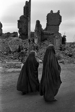 (c) Chris Steele-Perkins / Magnum Photos