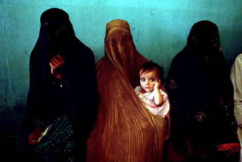 (c) Steve McCurry / Magnum Photos