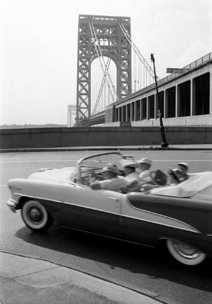 (c) Erich Hartmann / Magnum Photos