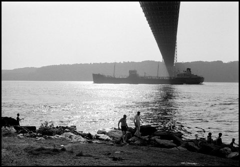 (c) Erich Hartmann / Magnum Photos