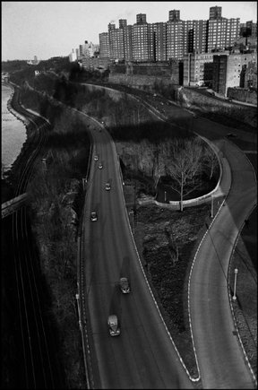 (c) Henri Cartier-Bresson / Magnum Photos