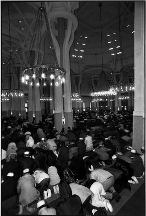 (c) Abbas / Magnum Photos