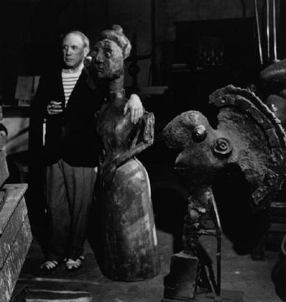 (c) ROBERT  CAPA © 2001 By Cornell Capa / Magnum Photos