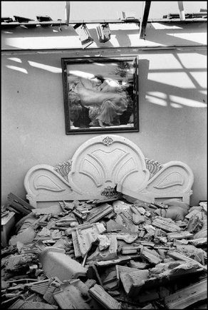 (c) Abbas / Magnum Photos