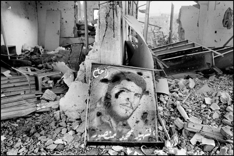 (c) Abbas / Magnum Photos