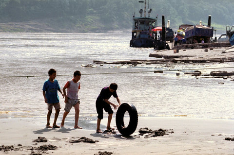(c) Ian Berry / Magnum Photos