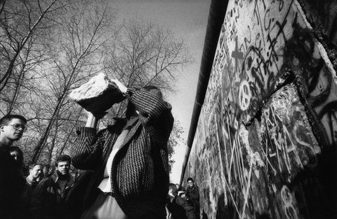(c) Raymond Depardon / Magnum Photos