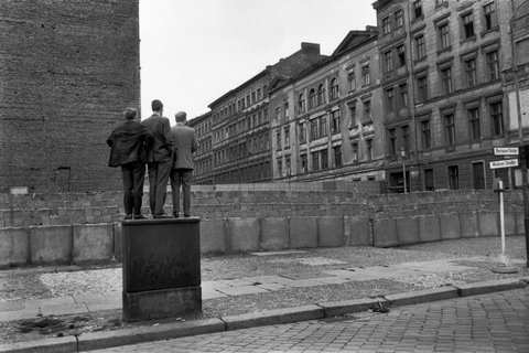 (c) Henri Cartier-Bresson / Magnum Photos