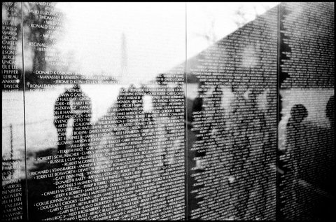 (c) Erich Hartmann / Magnum Photos