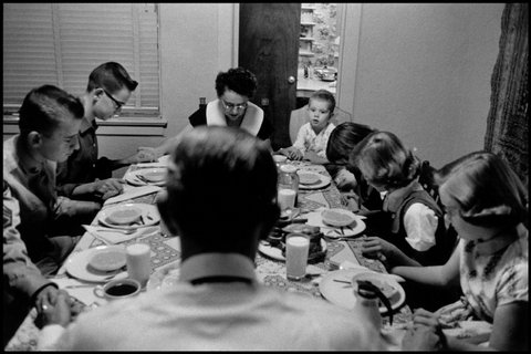 (c) Elliott Erwitt  / Magnum Photos