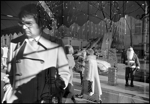 (c) Susan Meiselas / Magnum Photos