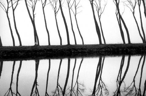 (c) Jean Gaumy / Magnum Photos