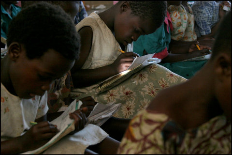 (c) Gueorgui Pinkhassov / Magnum Photos