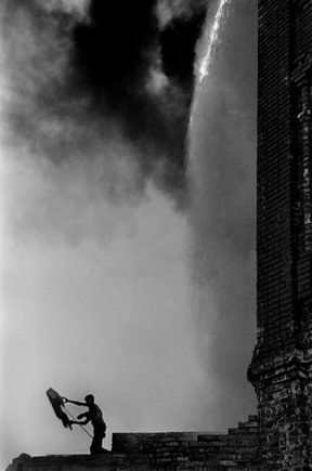 (c) Thomas Dworzak / Magnum Photos