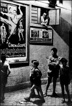 (c) Herbert List / Magnum Photos
