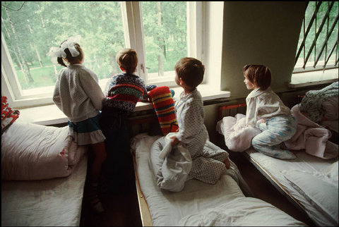 (c)  PG / Magnum Photos