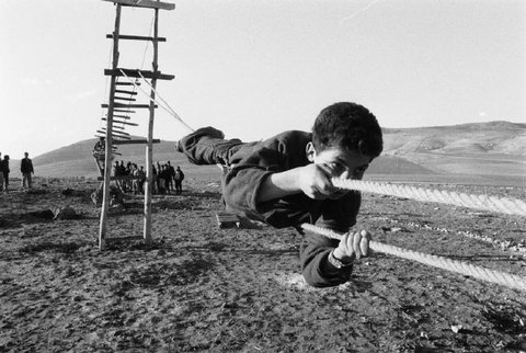 (c) Bruno Barbey / Magnum Photos