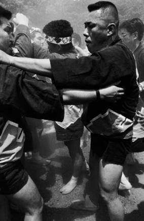 (c) Bruce Gilden / Magnum Photos