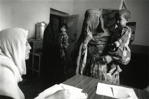 (c) Chris Steele-Perkins / Magnum Photos