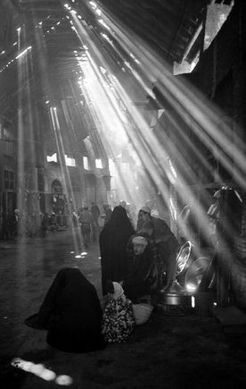 (c) George Rodger / Magnum Photos