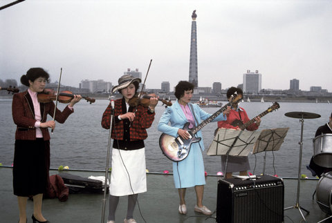 (c) Hiroji Kubota / Magnum Photos