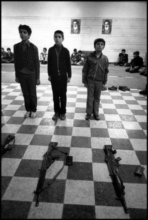 (c) Gilles Peress / Magnum Photos