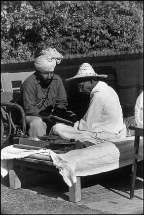 (c) Henri Cartier-Bresson / Magnum Photos