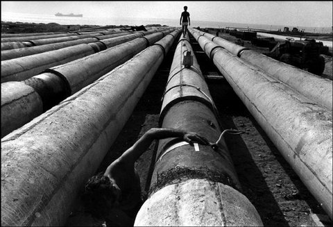 (c) Micha Bar Am / Magnum Photos