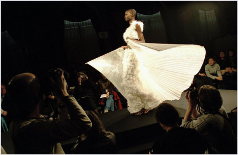 (c) Gueorgui Pinkhassov / Magnum Photos