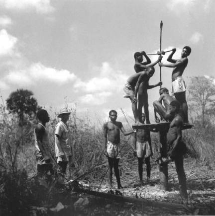 (c) George Rodger / Magnum Photos