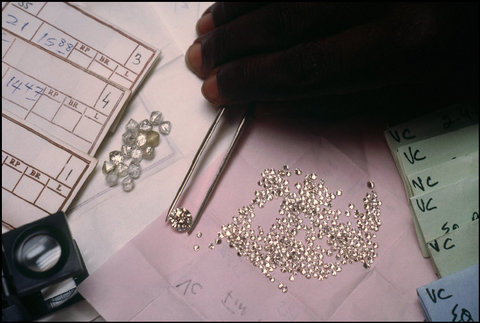 (c) Jean Gaumy / Magnum Photos